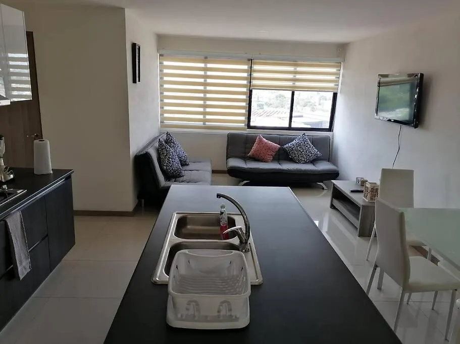 Atemajac Apartment 1Parking/2Br/2Ba グアダラハラ メキシコ